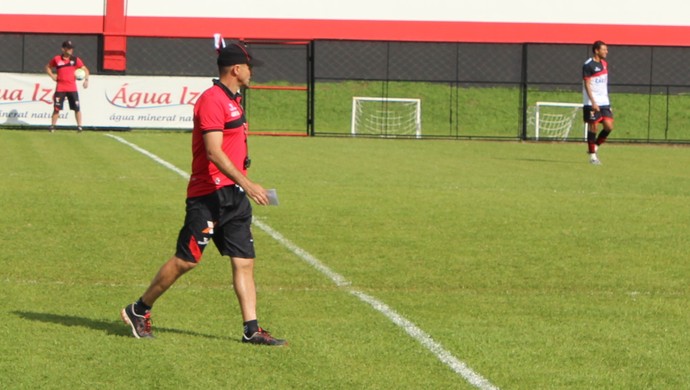 Wagner Lopes quer concentração total na última