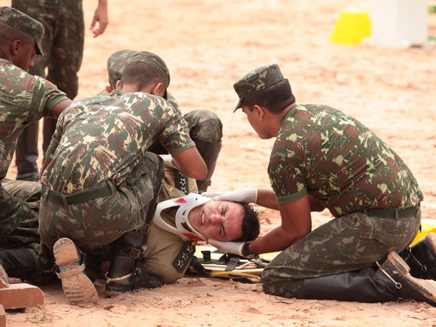 Será que Théo vai ficar bem? (Foto: Salve Jorge/TV Globo)