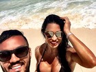 Gracyanne Barbosa exibe boa forma em praia e se declara para Belo: 'Amor'