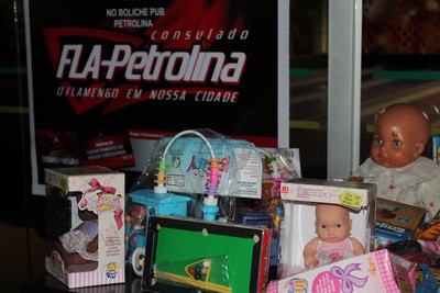 Campanha Natal Rubro-Negro pretende arrecadar brinquedos e leite em pó (Foto: Magda Lomeu)