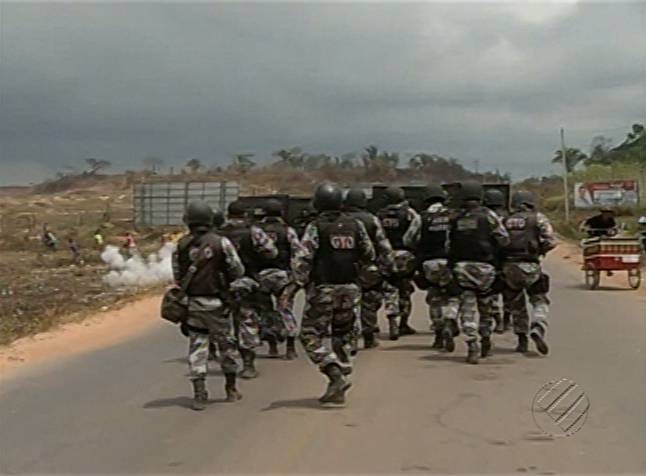 infraero marabá reintegração de posse confronto polícia  (Foto: Reprodução / TV Liberal)