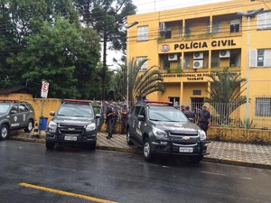 Policiais Civis presos Operação Gaeco Taubaté (Foto: Peterson Grecco/TV Vanguarda)