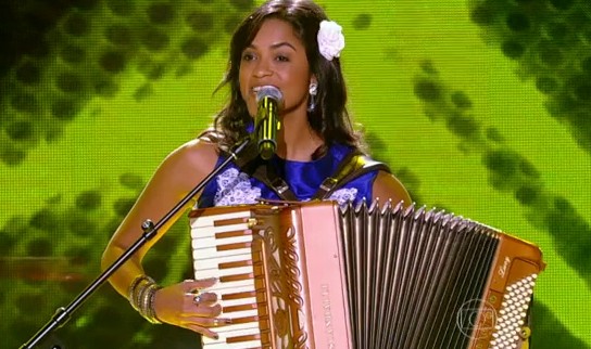 Lucy Alves no The Voice Brasil (Foto: Divulgação)