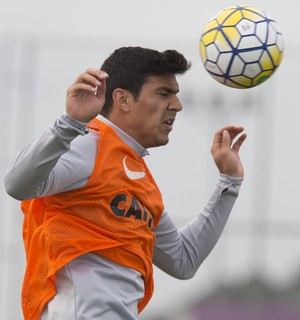 Agente diz que Boca não fez proposta a Balbuena: 