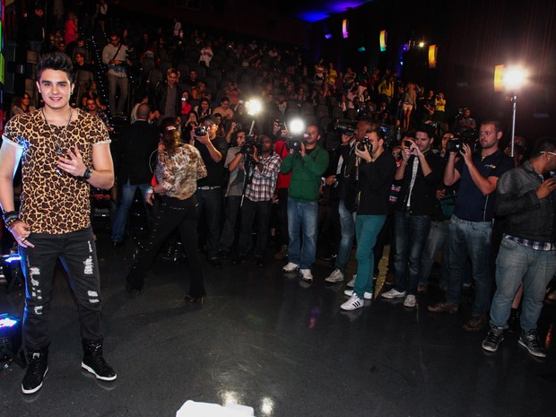 Luan Santana em entrevista em São Paulo (Foto: Manuela Scarpa/ Foto Rio News)