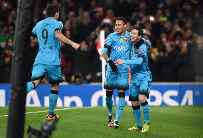 Neymar Messi Suarez Barcelona x Arsenal (Foto: Reuters)