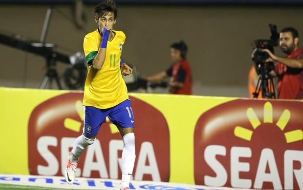 Neymar gol Brasil x Argentina (Foto: Mowa Press)