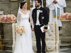 Príncipe da Suécia Carl Philip casa-se com ex-modelo e estrela de reality