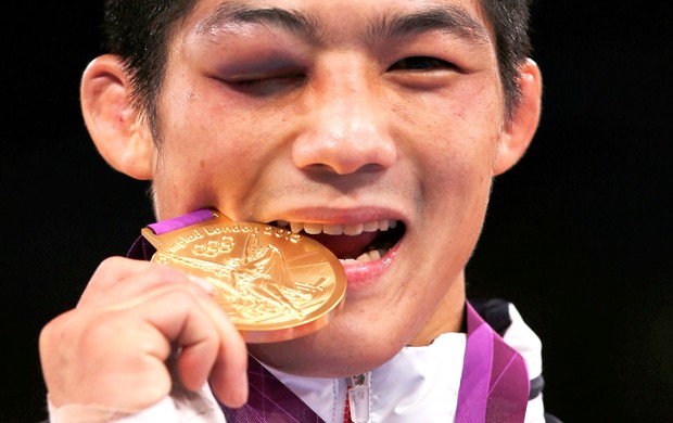 coreano Kim Hyeonwoo, campeão na luta greco-romana (Foto: Agência Reuters)