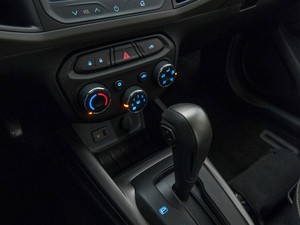 Chevrolet Prisma ganha segunda geração da transmissão automática GF6 (Foto: Divulgação)