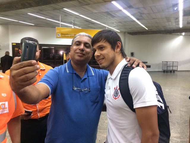 Romero ganha confiança com gol no Timão e diz: 