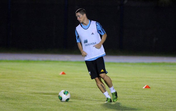Fernando Torres treino espanha (Foto: André Durão) Fernando Torres treino espanha (Foto: André Durão)