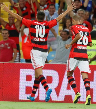 mugni flamengo x cabofriense (Foto: Marcos Tristão / Agência O Globo) mugni flamengo x cabofriense (Foto: Marcos Tristão / Agência O Globo)