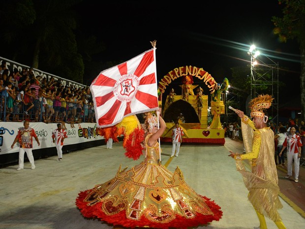 Carnaval Cubatão 2016; GRES Independência (Foto: Aderbau Gama / Prefeitura de Cubatão)