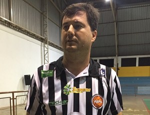 Flávio Prado, técnico do Venceslau (Foto: Murilo Rincon / GloboEsporte.com)