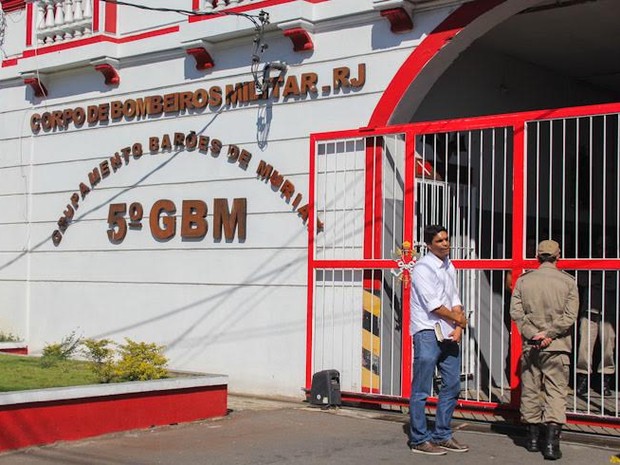 G Deputado Barrado Em Quartel De Campos Rj Onde Agradeceria