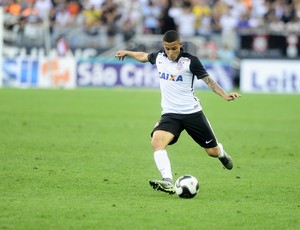 Diretor do Corinthians diz que elenco entende rodízio: 