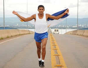 Corredor Eliésio Miranda irá participar da Maratona Internacional de Macau (Foto: Assessoria de Comunicação Intensicare/ Divulgação)