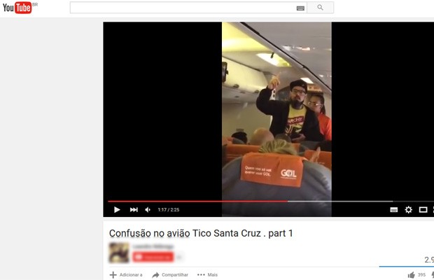 Passageiro gravou a confusão com o cantor Tico Santa Cruz durante voo (Foto: Reprodução/YouTube)