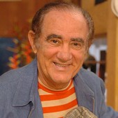 Renato Aragão recebe alta de hospital no Rio (Márcio de Souza/TV Globo)