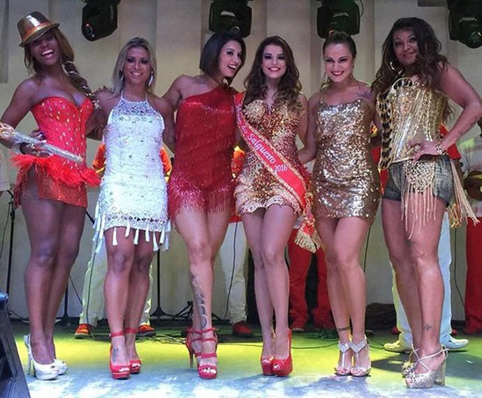 Bianca com as outras musa do Salgueiro: Cris Alves, Mônica Nascimento, Milena Nogueira, Mari Antunes e Edcleia Neves (Foto: Arquivo pessoal)