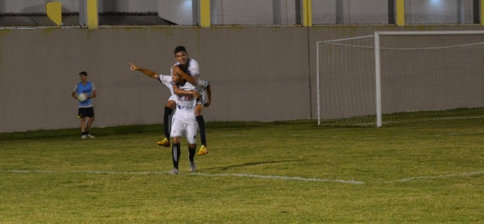 Botafogo-PB x Campinense, Estádio da Graça (Foto: Hévilla Wanderley / GloboEsporte.com/pb)