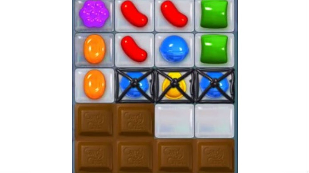 Candy Crush Saga:  ao destruir a grade, os chocolates irão se espalhar (Foto: Reprodução / Thomas Schulze)