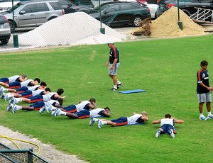 jogadores no treino físico do Fluminense (Foto: Rafael Cavalieri / Globoesporte.com) jogadores no treino físico do Fluminense (Foto: Rafael Cavalieri / Globoesporte.com)
