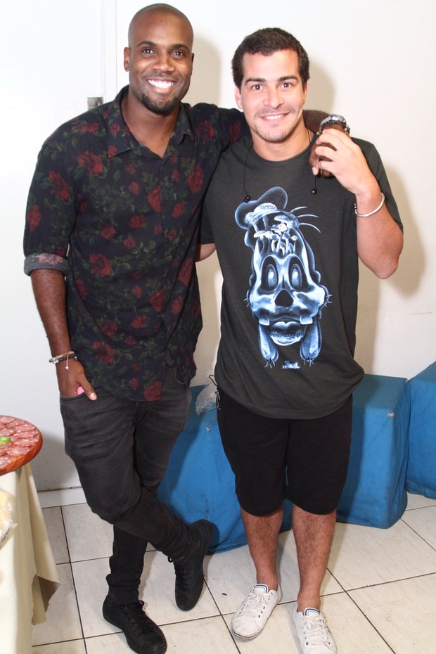 Rafael Zulu e Thiago Martins (Foto: Anderson Borde / AgNews)
