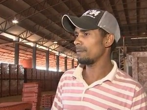 Auxiliar ficou preso por três dias (Foto: Reprodução / TV TEM) Auxiliar ficou preso por três dias (Foto: Reprodução / TV TEM)