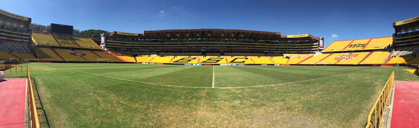 Caldeirão, apoio e Ronaldinho: conheça o palco do jogo entre Barcelona e Palmeiras