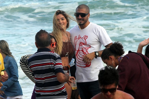 Fernando Medeiros e Aline Gotschalg (Foto: Marcos Ferreira / Photo Rio News)