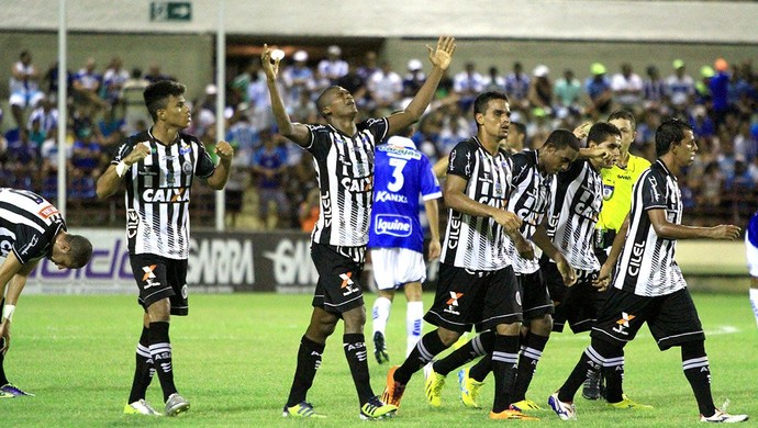 CSA x ASA, no Rei Pelé (Foto: Ailton Cruz/ Gazeta de Alagoas) CSA x ASA, no Rei Pelé (Foto: Ailton Cruz/ Gazeta de Alagoas)