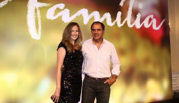 Humberto Martins e esposa na festa de lançamento da novela Em Família (Foto: Gabriela Andrade / Fotorionews)