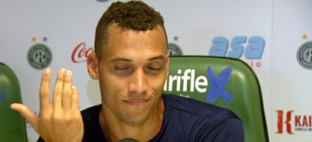 Neto, zagueiro do Guarani (Foto: Reprodução / EPTV)