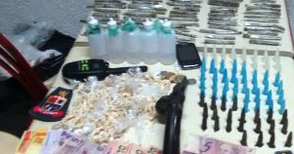 G Menores De Idade S O Apreendidos Armas E Drogas Em S O Vicente