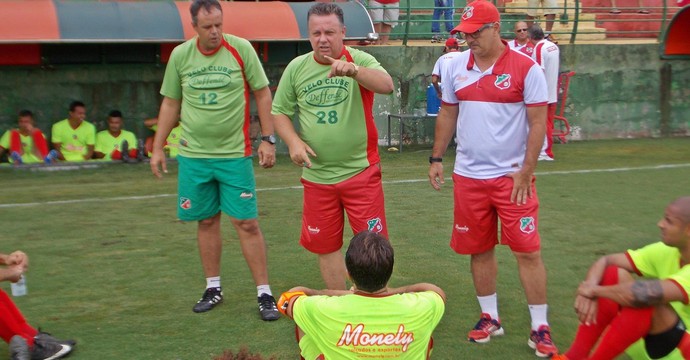 Álvaro Gaia técnico Velo Clube (Foto: Paulino Mello / Velo Clube)