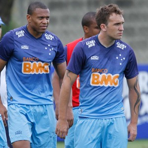 Dagoberto, júlio Baptista, Willian Farias e Alex, jogadores do Cruzeiro (Foto: Washington Alves / Light Press)