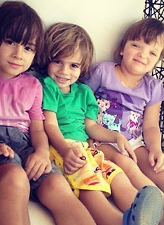 Tici homenageia Rafinha: 'Feliz Dia das Crianças' (Reprodução)