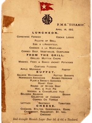 Cardápio do último almoço servido no Titanic, preservado graças a um passageiro que sobreviveu ao naufrágio de 1912 (Foto: Lion Heart Autographs via AP)