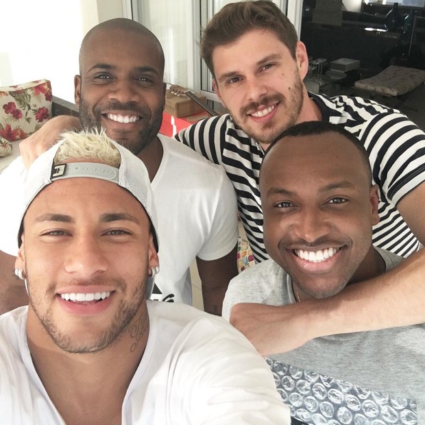 Neymar, Rafael Zulu, Bruninho e Thiaguinho (Foto: Reprodução/Instagram)