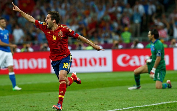 Jordi alba espanha gol itália eurocopa (Foto: Agência Reuters)