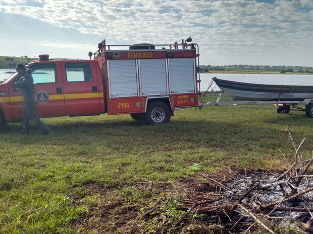 Bombeiros Santa Vitória (Foto: Corpo de Bombeiros/Divulgação)