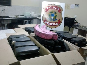 Apreensão de 89 quilos de pasta base de cocaína em Olinda (Foto: Divulgação / Polícia Federal)