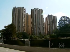 Condomínio onde ocorreu caso em Pirituba, na Zona Norte de SP (Foto: Reprodução/TV Globo)
