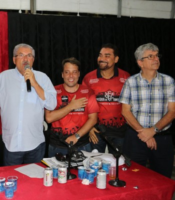 Vitória; Ivã de Almeira; Raimundo Viana; Paulo Catharino Gordilho Filho (Foto: Francisco Galvão/EC Vitória/Divulgação) Vitória; Ivã de Almeira; Raimundo Viana; Paulo Catharino Gordilho Filho (Foto: Francisco Galvão/EC Vitória/Divulgação)