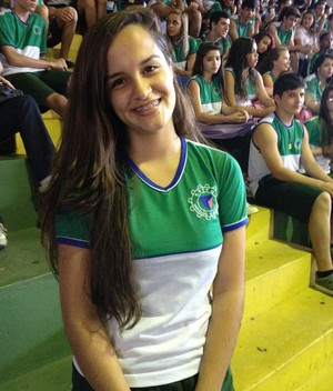 Karoline Cássia Rudio, aluna da escola Geraldo Vargas, em Colatina (Foto: Marina Frossard)