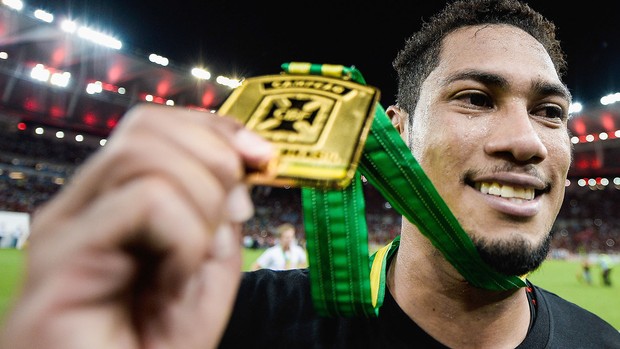 Hernane comemoração Flamengo campeão (Foto: Getty Images)