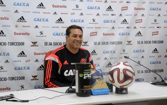Luxemburgo coletiva Flamengo (Foto: Fred Gomes) Luxemburgo coletiva Flamengo (Foto: Fred Gomes)