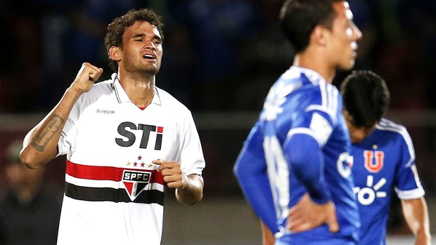 William José comemora gol do São Paulo contra a Universidad de Chile (Foto: Agência EFE)